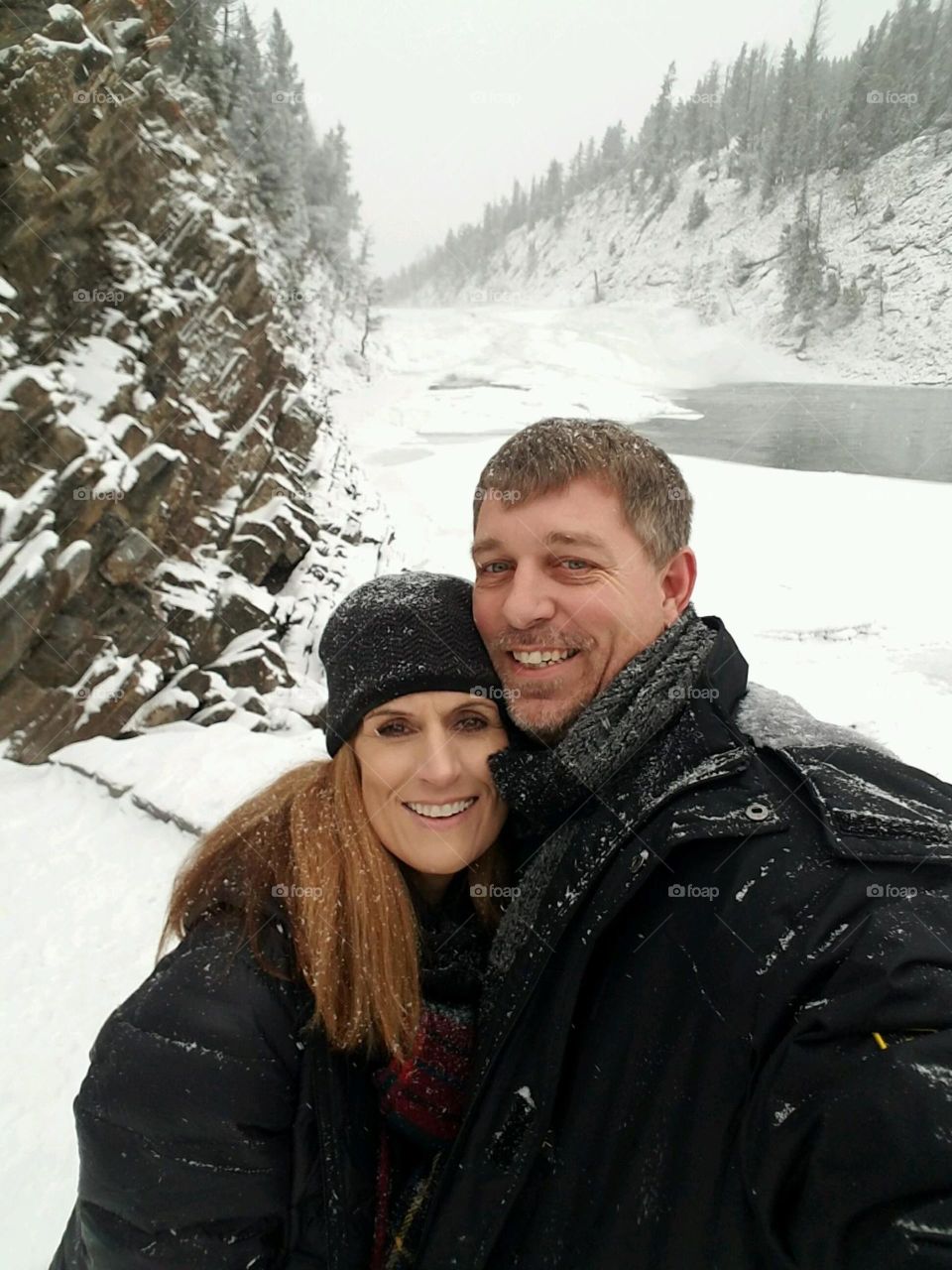 Hiking Phot Shoot in the Snow