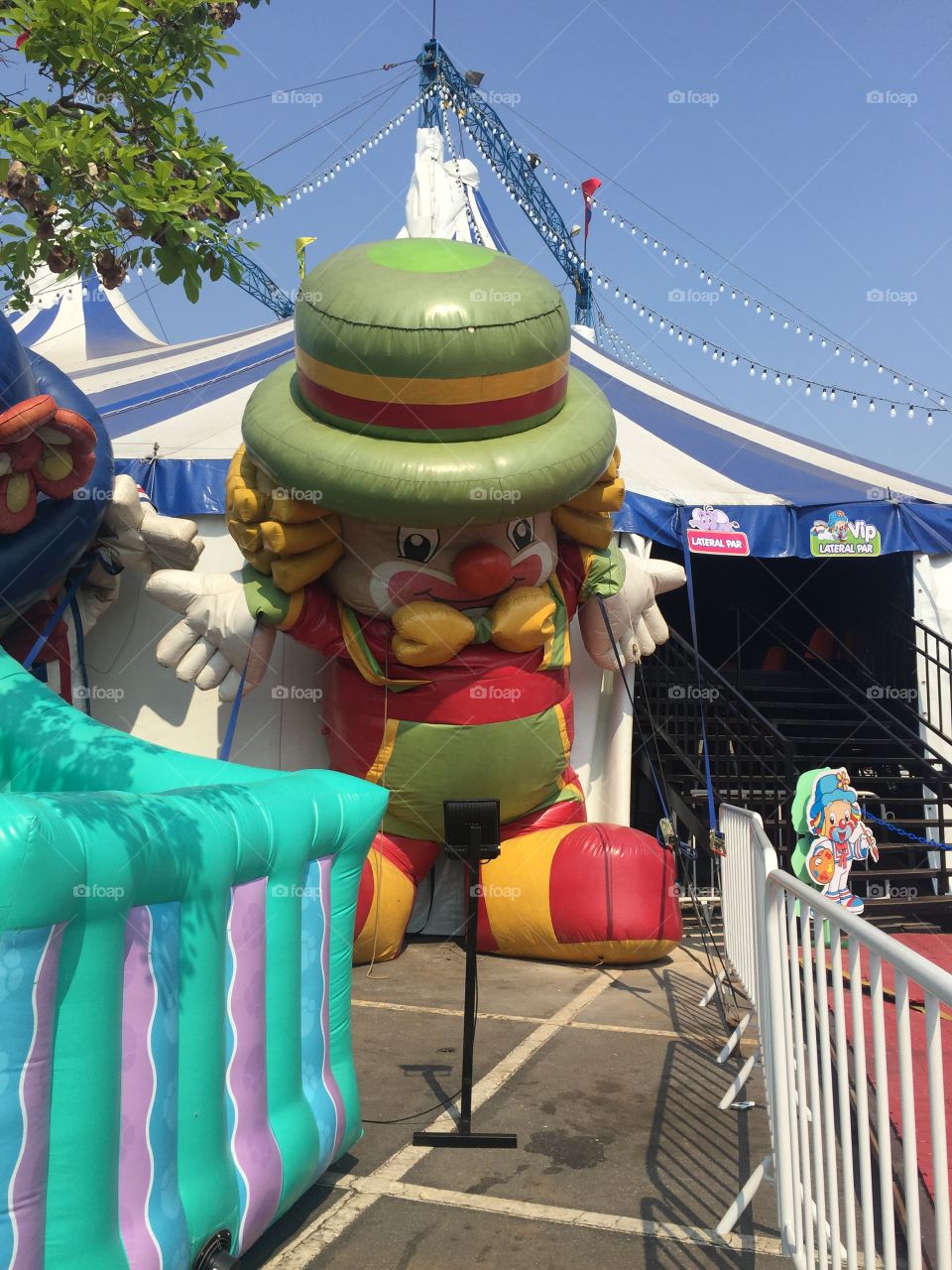 Welcome to the circus