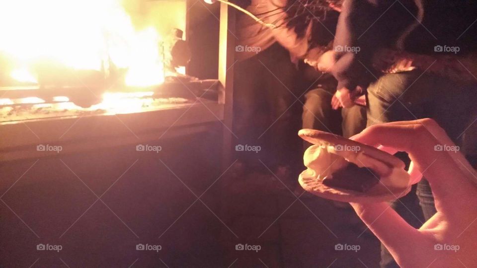 Scones marshmallows at the campfire