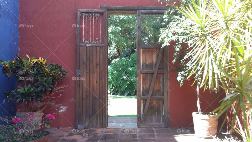 puerta artesanal