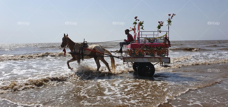 jampore beach, daman, gujarat, india