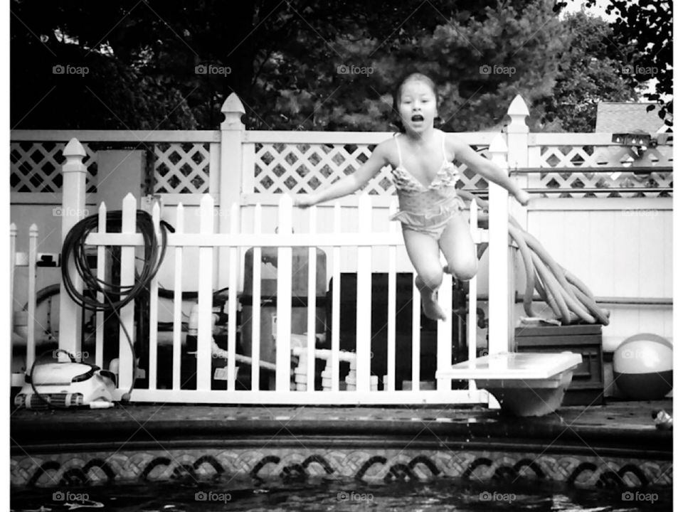 Jumping in the swimming pool 
