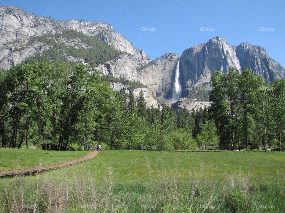 Yosemite falls. Hiker in the valley