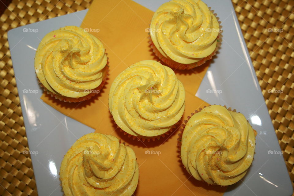 Sunshine Cupcakes 