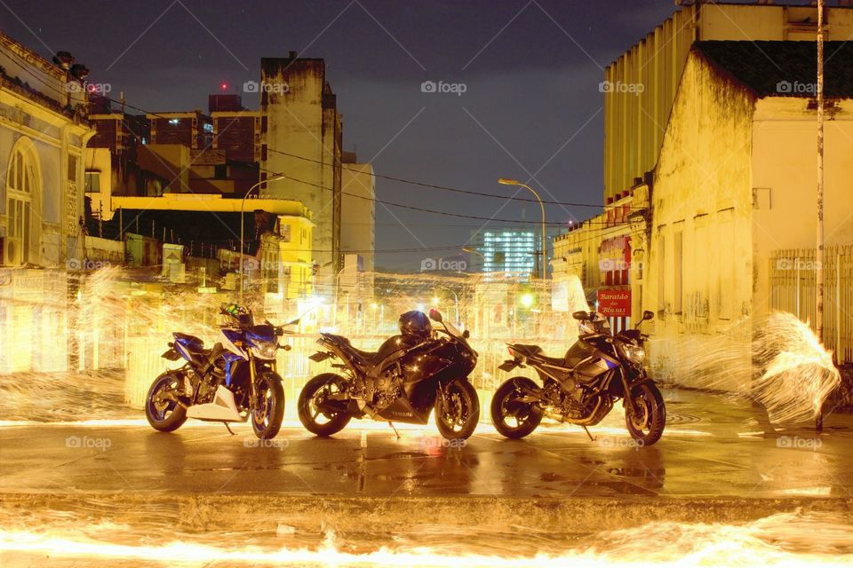 fire motos