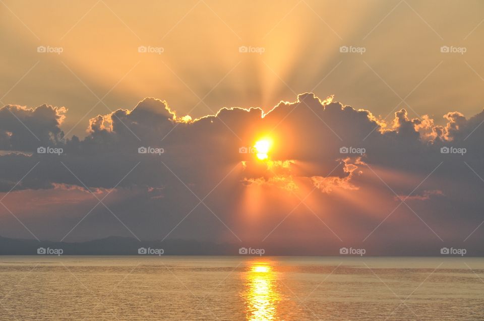 sunrise and sun rays