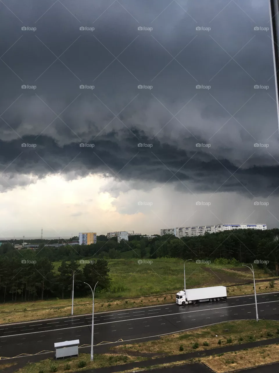 Cloud, rain
