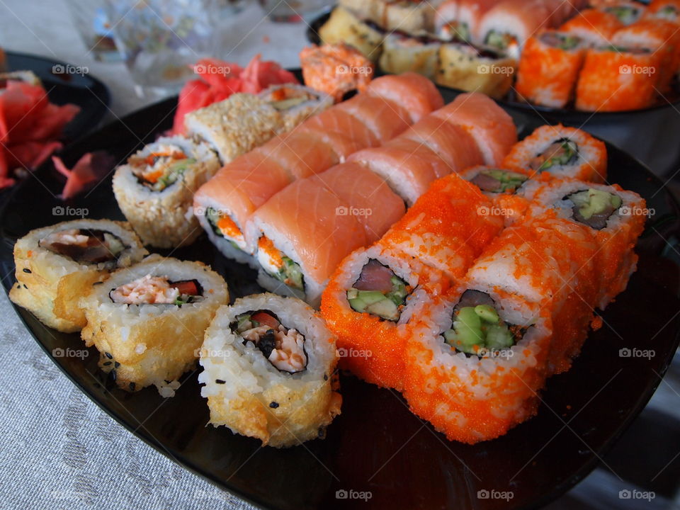 Sushi rolls