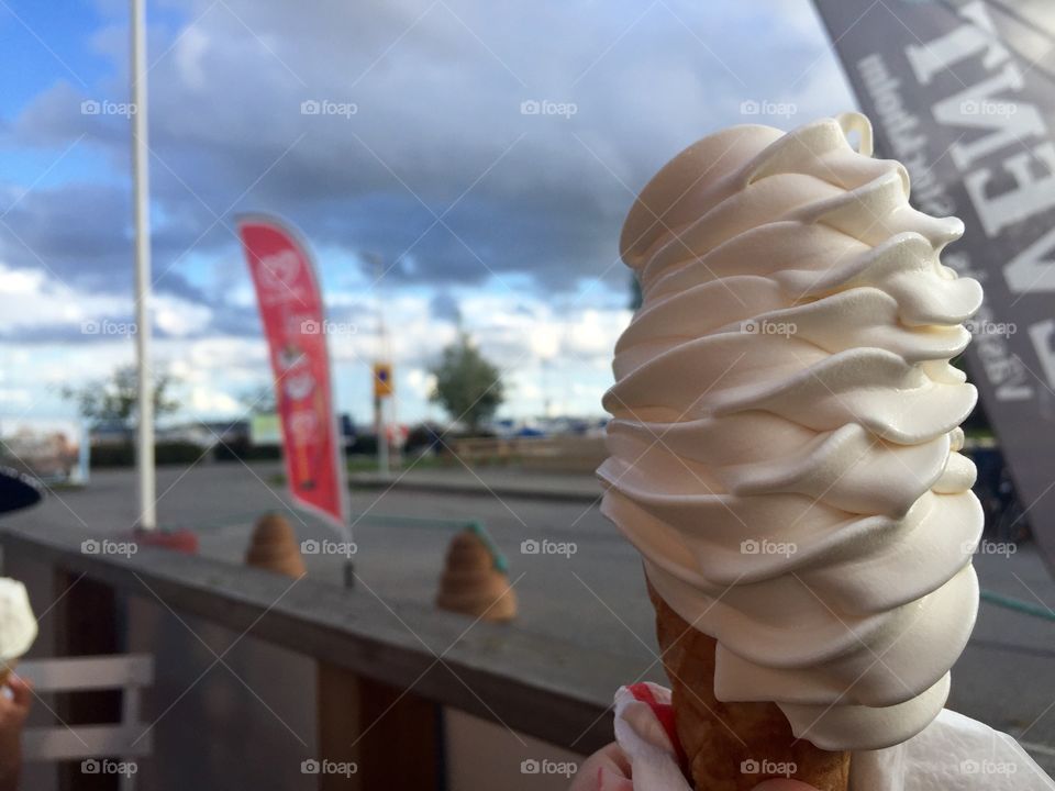 Close up photo of a soft serve ice cream 