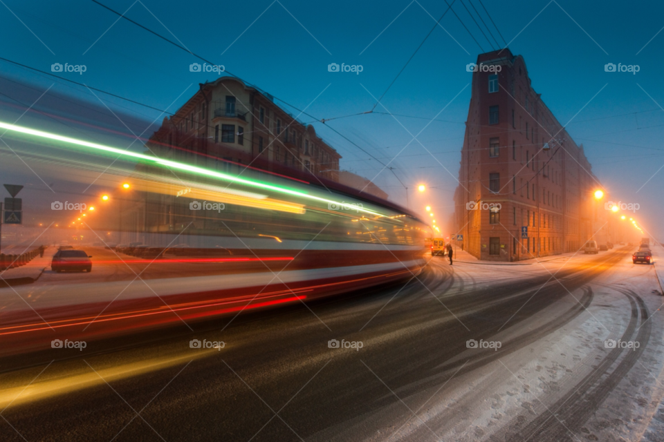 winter city motion house by trofoto