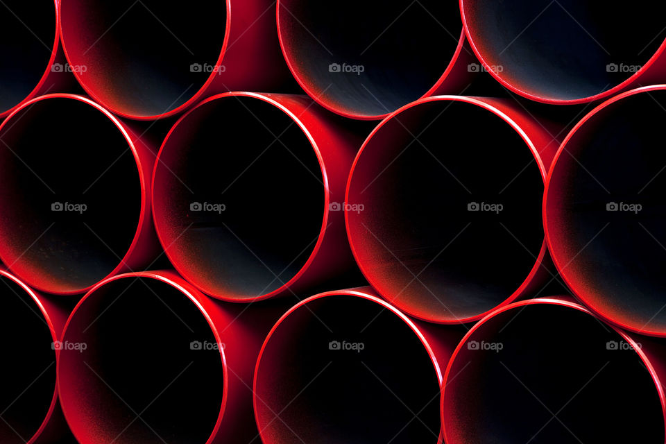 Big red pipes pattern 