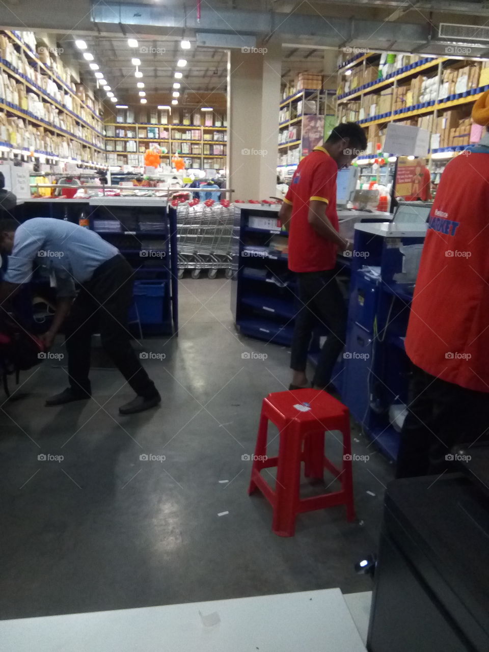 people in small job.