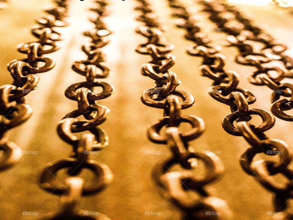 chains