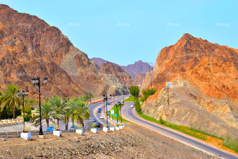 Roads lead towards Muscat