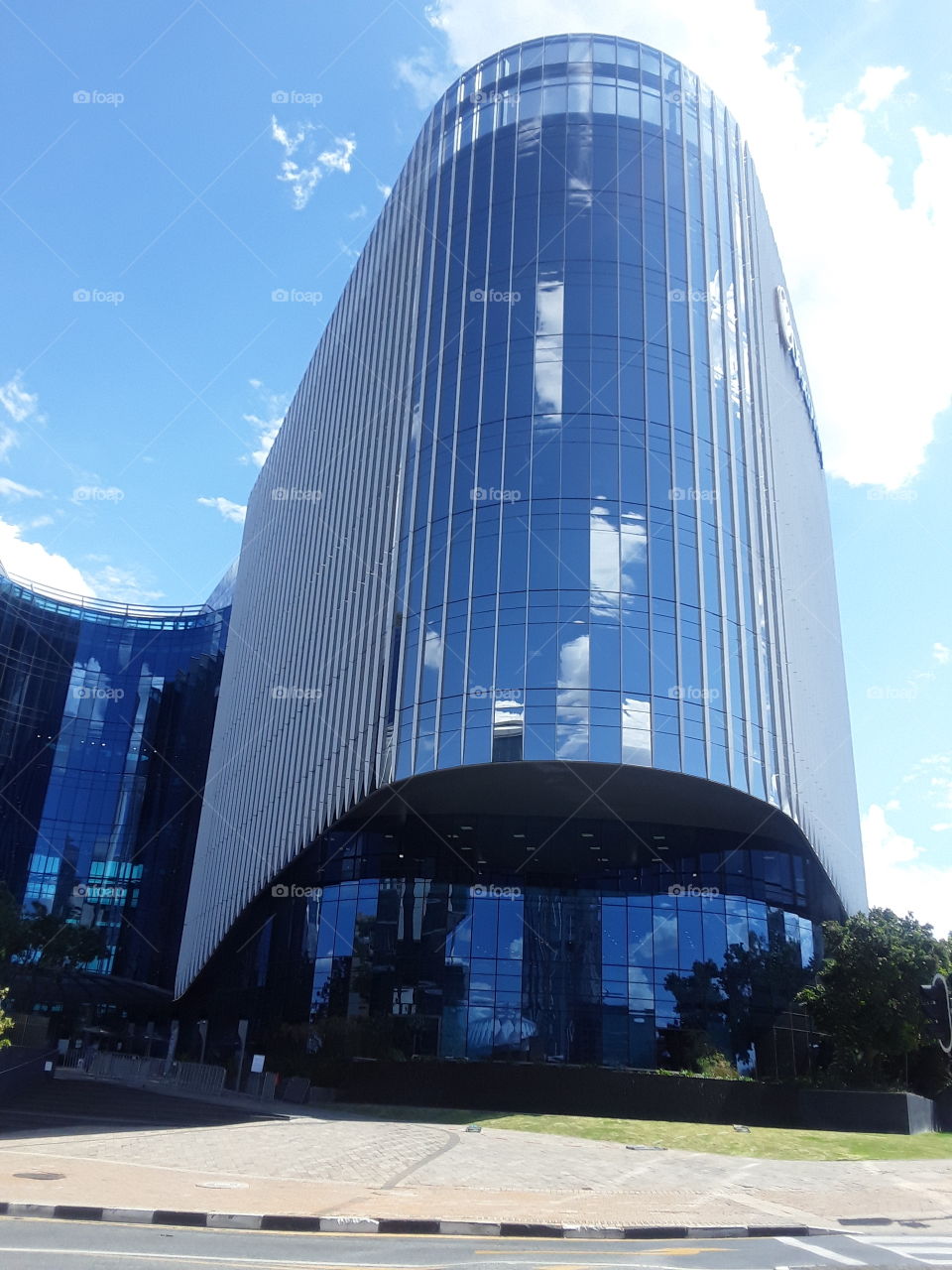 A reflectional building structure.