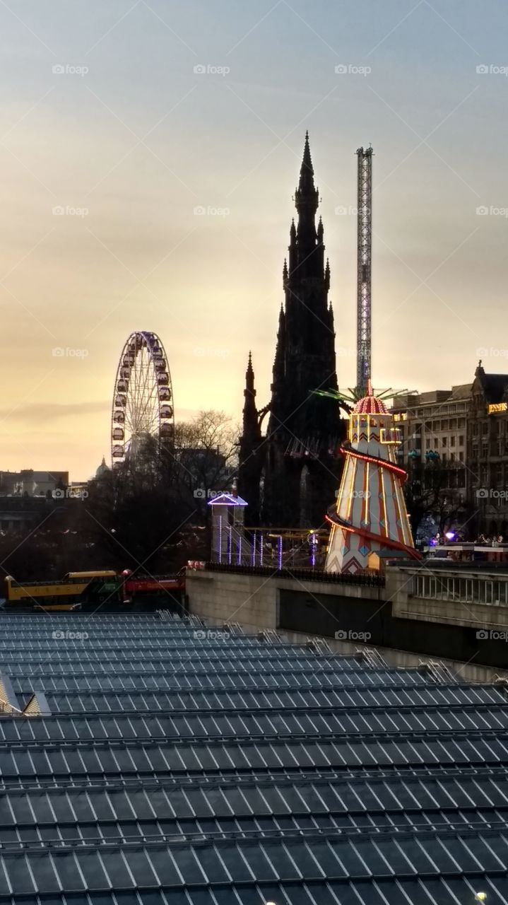 Edinburgh skyline, Ferris wheel, helter skelter and Scott Monument