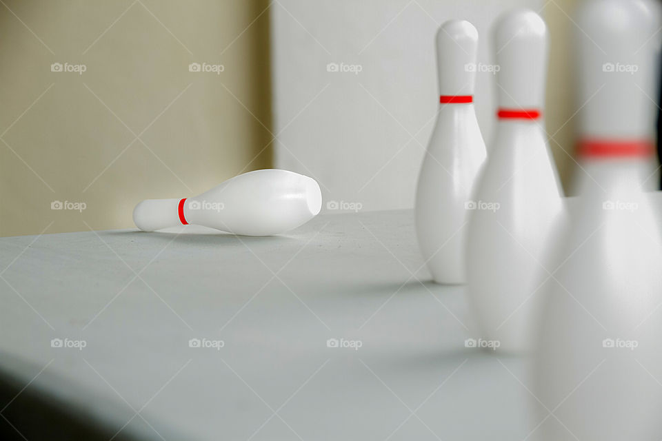 Bowling pins