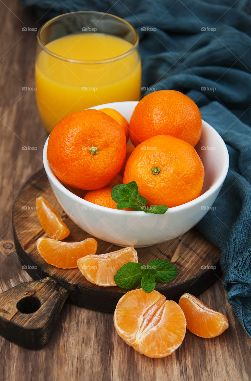 Citrus fruits and tangerines