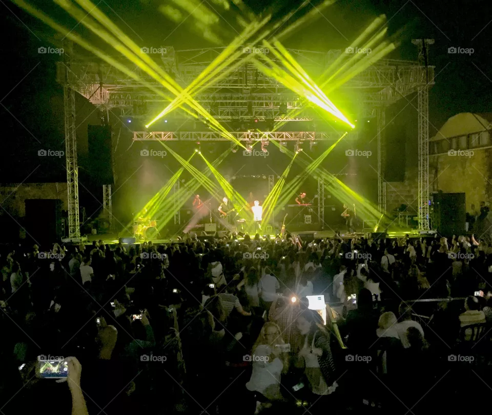 Show

