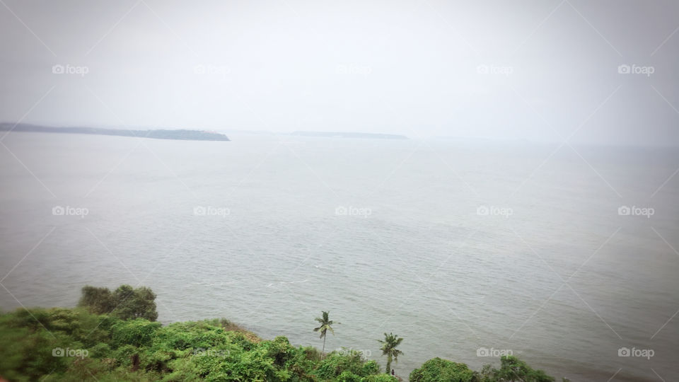 Goa is a beautiful city.There are so many beautiful seas natural seascapes and elegant landscape.old churches and natural beauty 