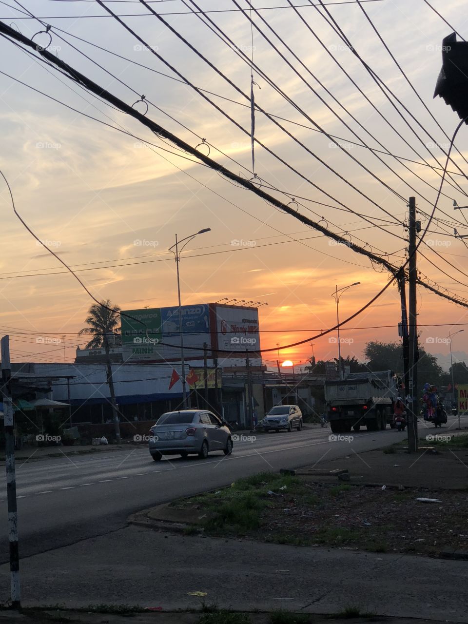 Do you think this is sunrise or sunset?
This is the secret I will reveal once I get your answer