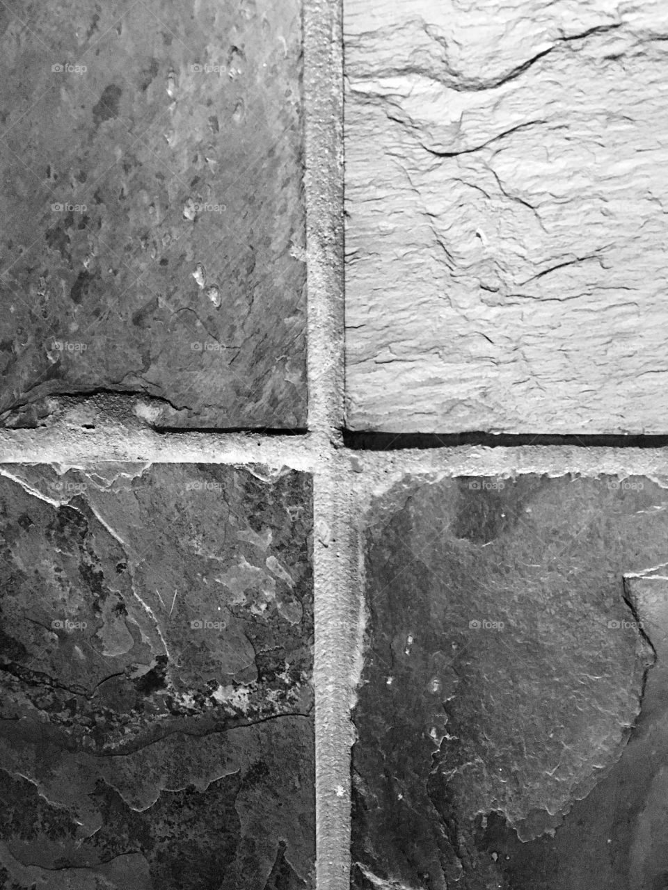 B&W Tile Cross