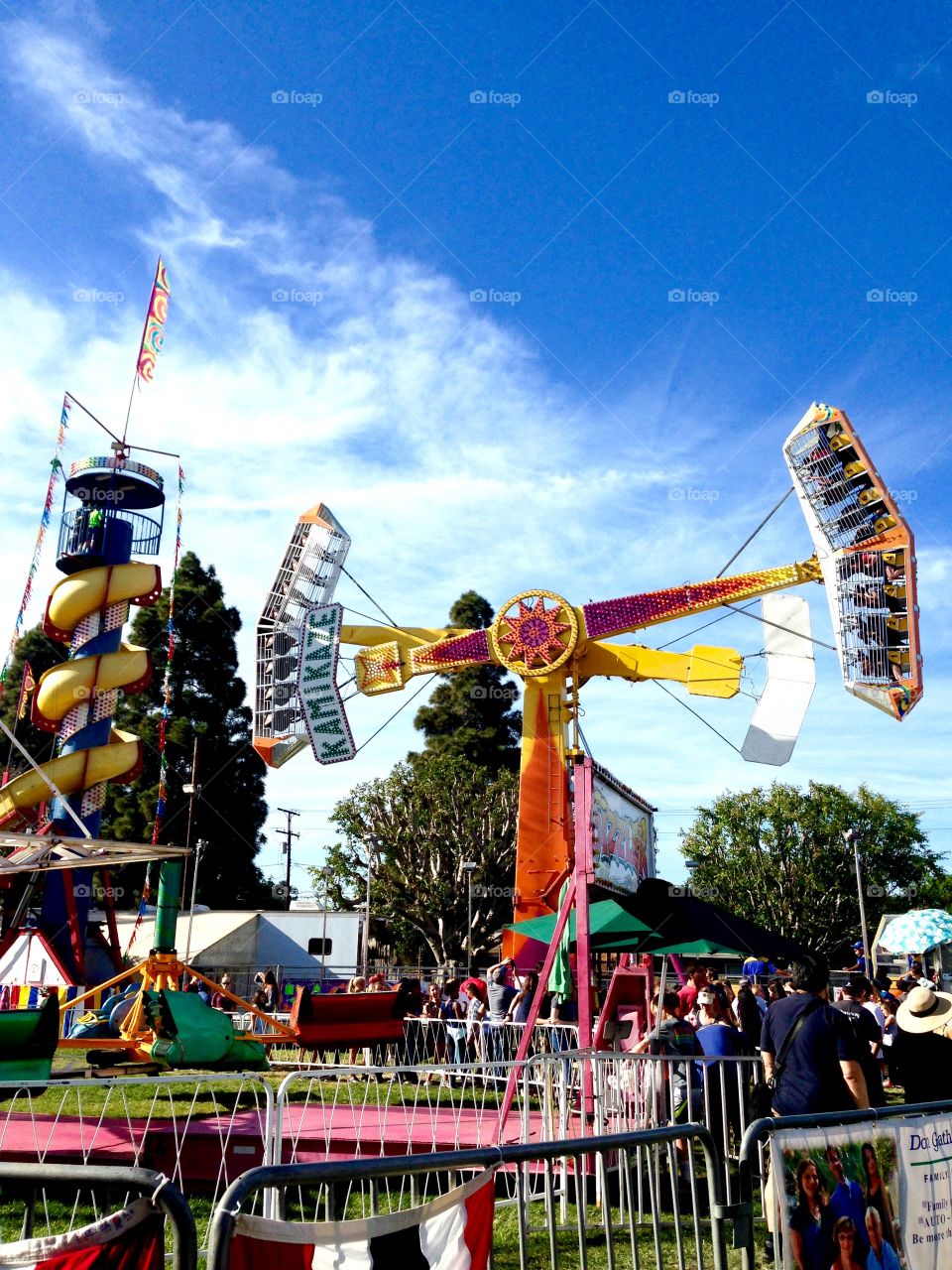 School Fair Rides

Published by:
HappyBrownMonkey 