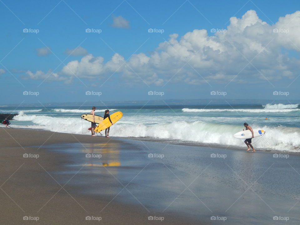 Couple Surfer - Echo beach Bali