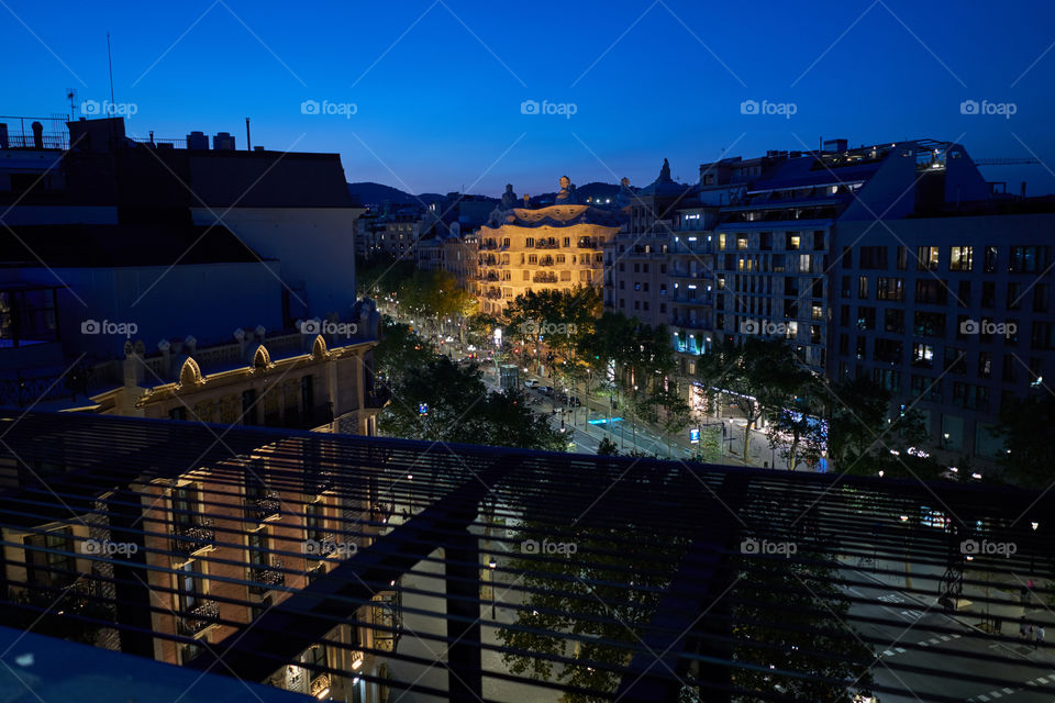 Vista cenital del Passeig de Gracia y la Casa Mila
