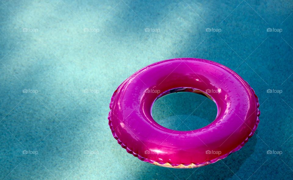 Summer fun in the pool 