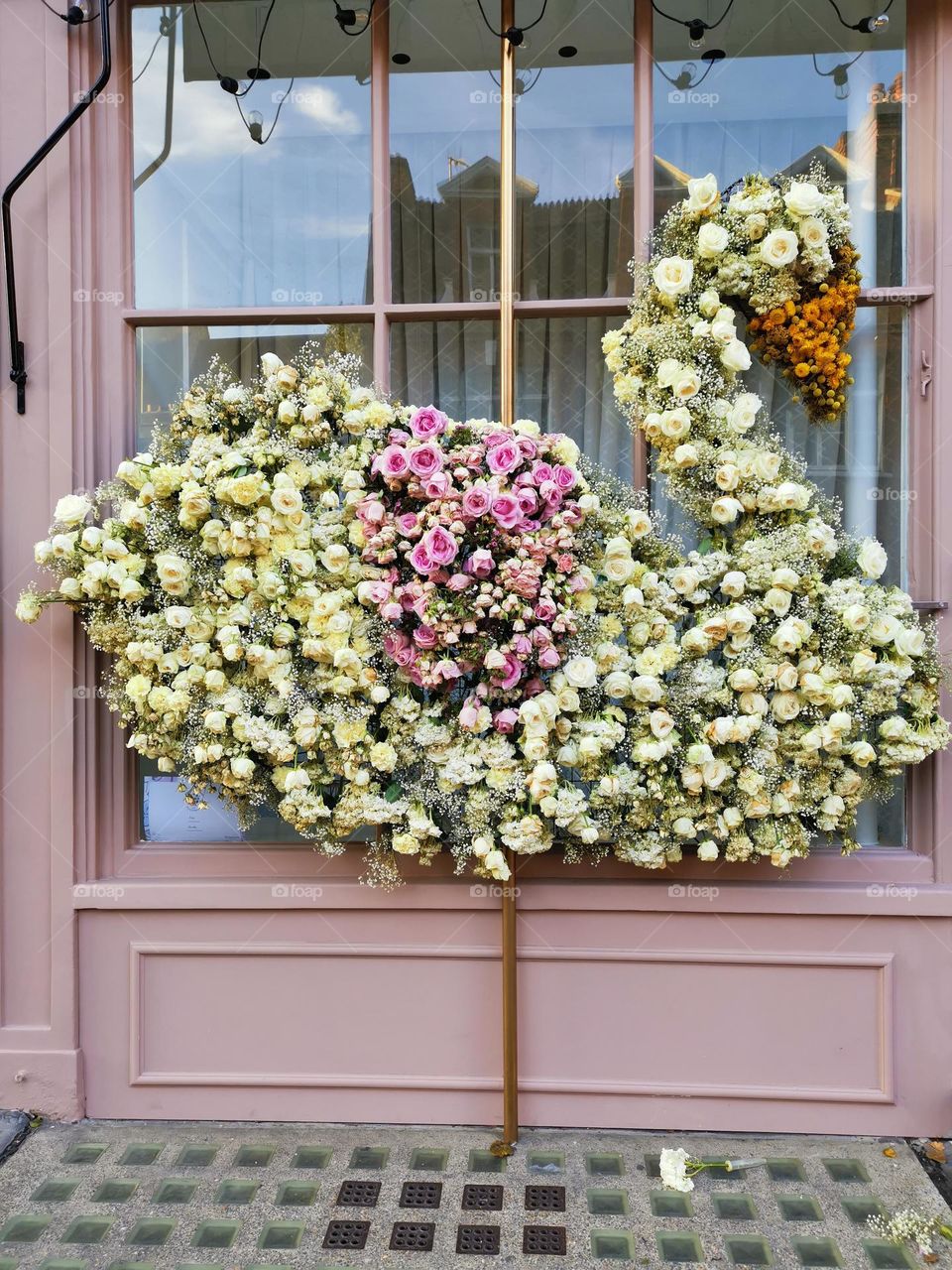 Springtime. Flowers mood. Doors decorating.