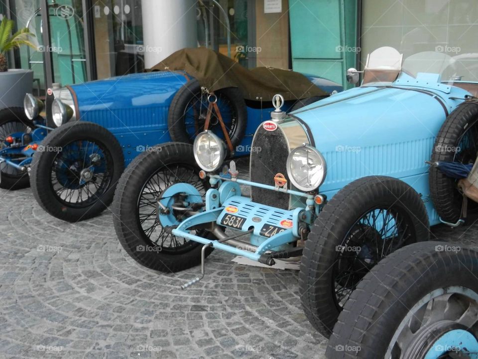 Bugatti 