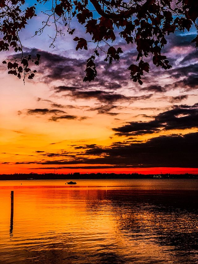 Sunset on Garda Lake 