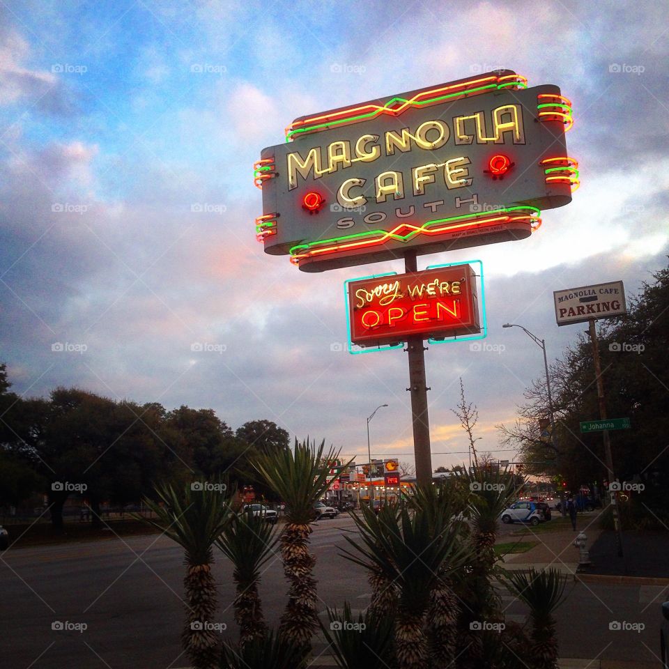 Magnolia Cafe - neon sign - Austin, Texas