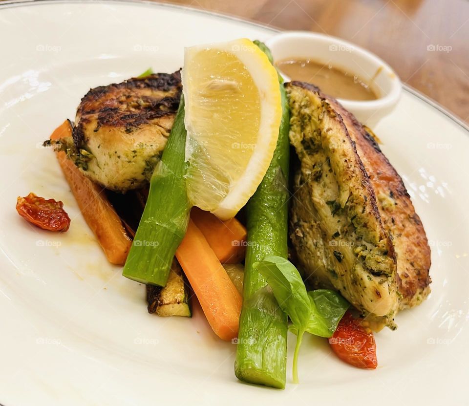 Healthy Grilled Chicken
 dish -Paul