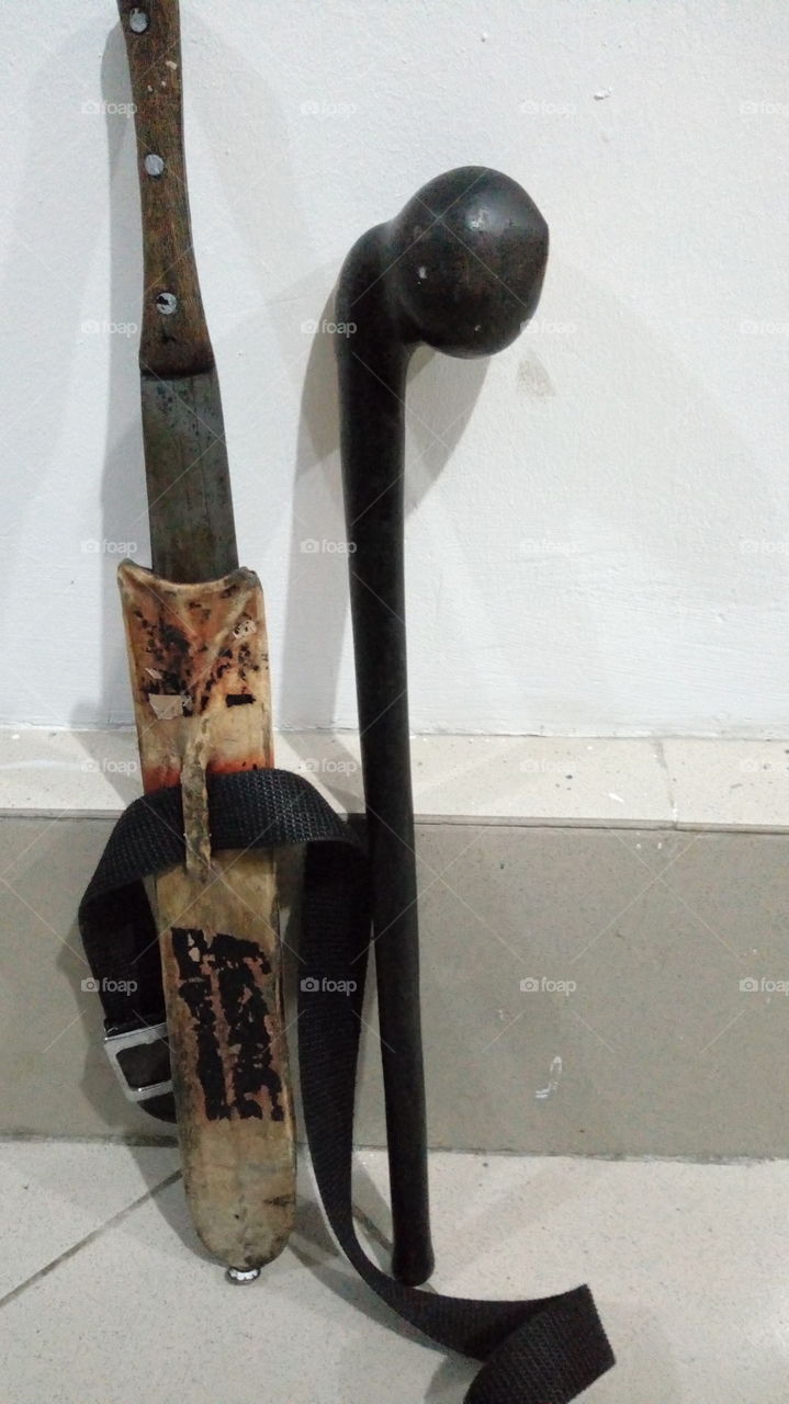 traditional security knife's