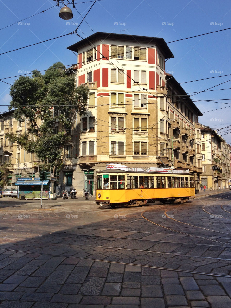 italy milano train tram by adrianocastelli