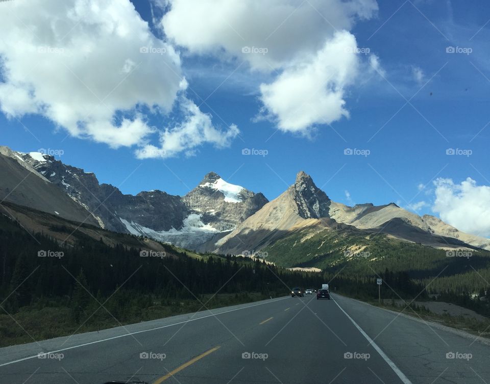 Icefield Parkway in Alberta Canada 