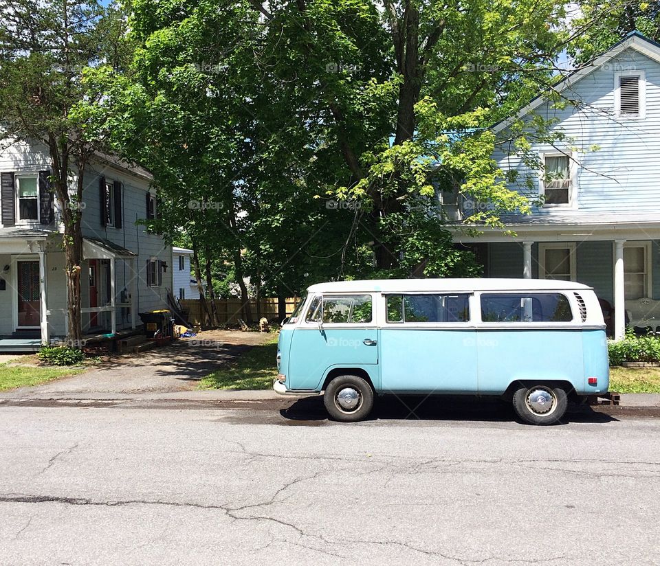 hippie bus in New Paltz, New York
