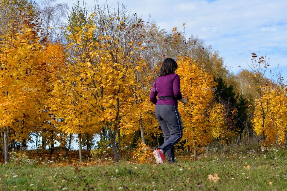 morning walking person autumn beautiful landscape sports lifestyle