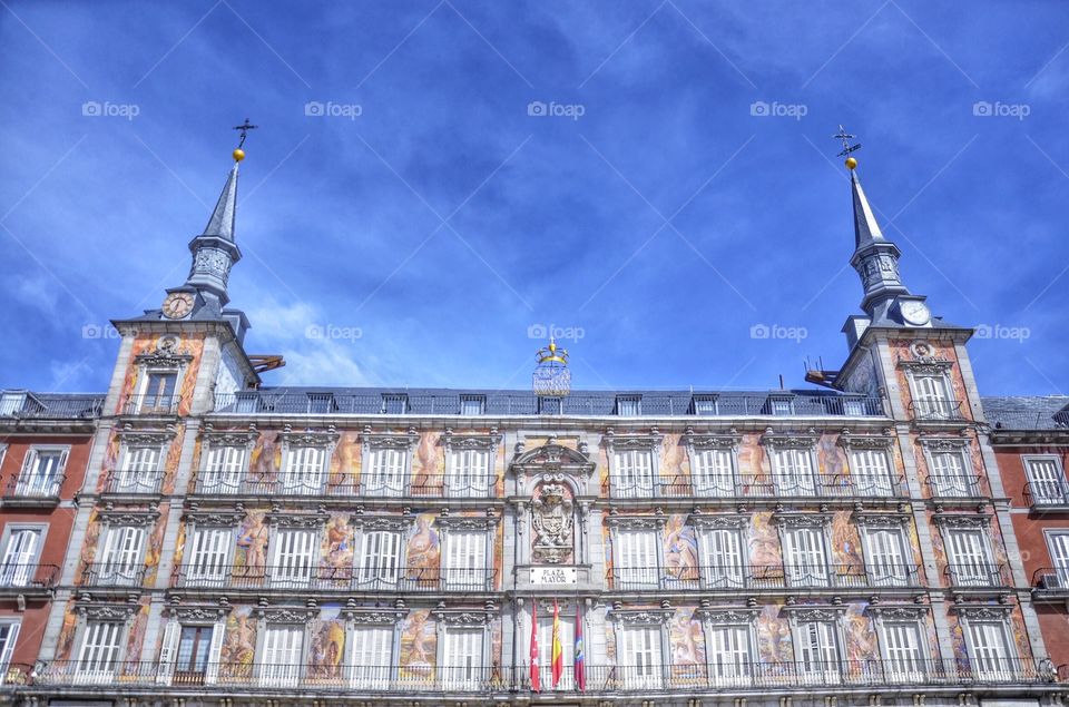 Windows in palacio real 