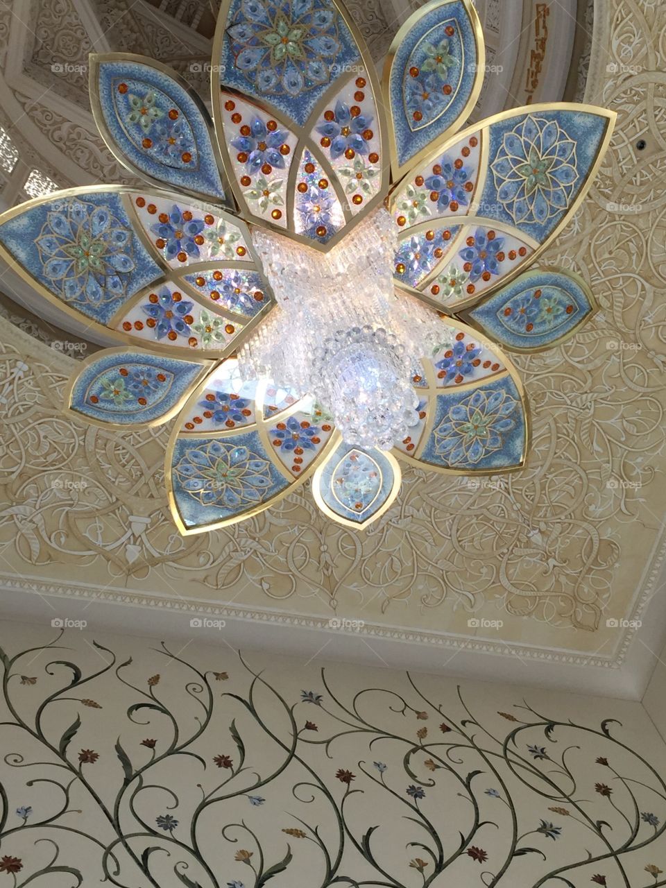 Sheikh Zayed Grand Mosque in Abu Dhabi,  inlaid flower
