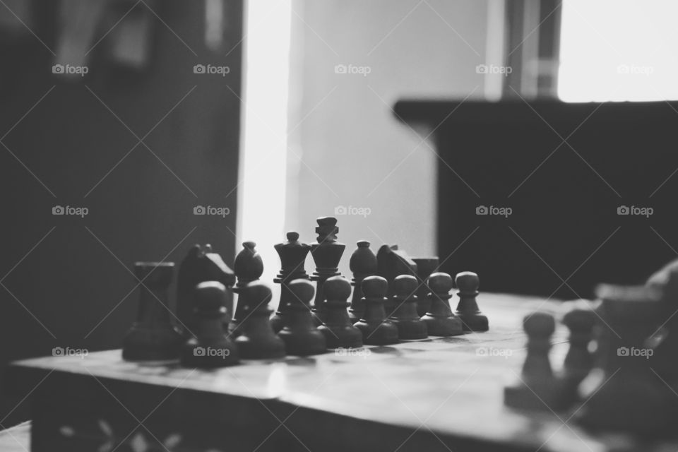 Black n White chess