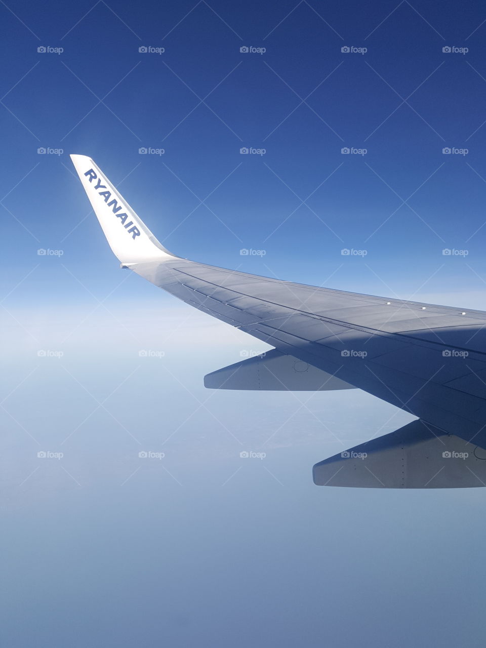Ryanair flight wing of plane
