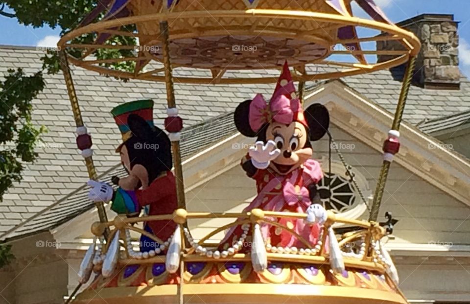 Disney Parade, Magic Kingdom, Travel, June 2016, #Disney, #Disney World, #Orlando, #MainStreet, #Electric MainStreet, #Electrical Parade, Balloon, #Mickey Mouse, #Minnie Mouse