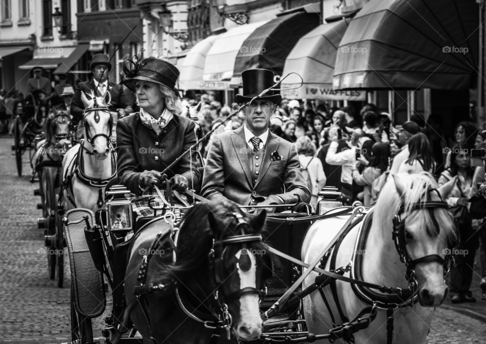 défilé vintage de carrosse brugge