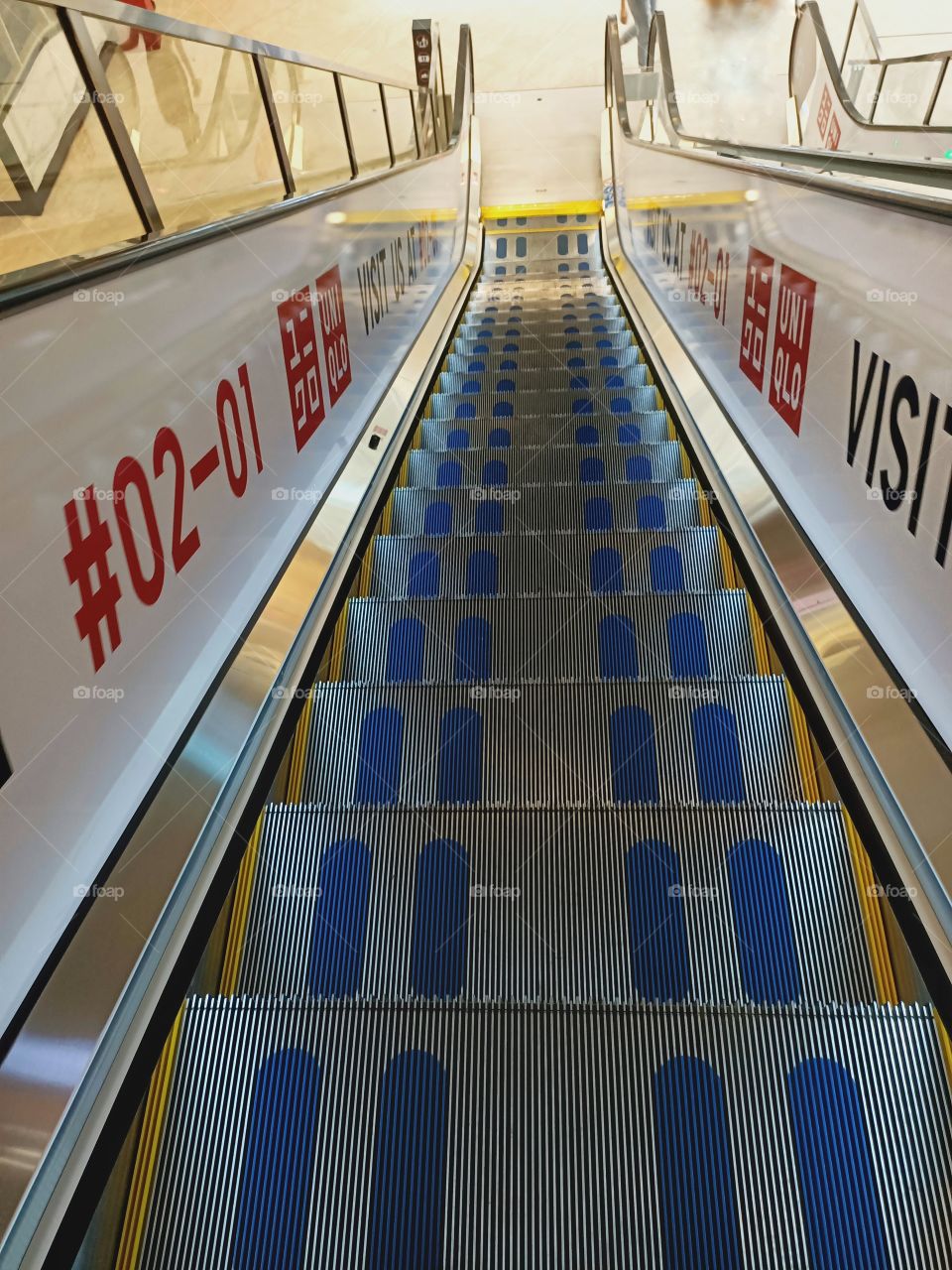 Going down the Escalator