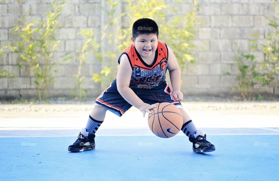 My nephew hobby is playing basketball 