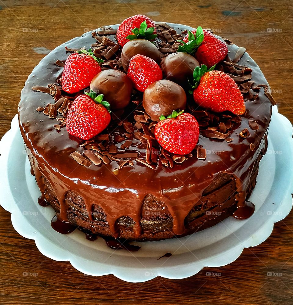 Chocolate Cake With Strawberries