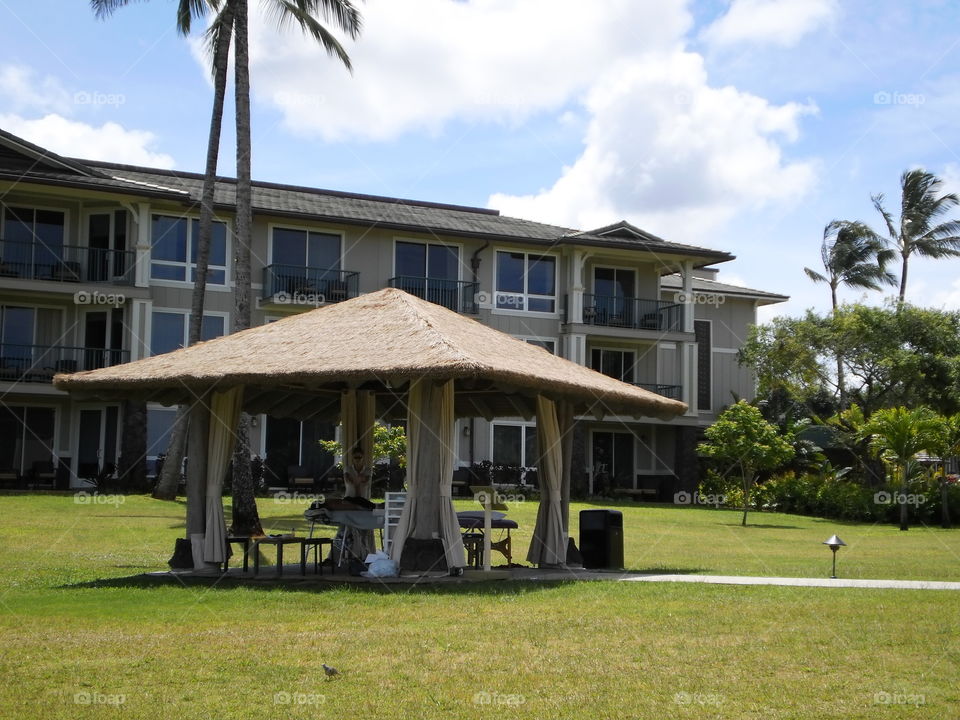 outdoor massage parlour kauai hawaii resort